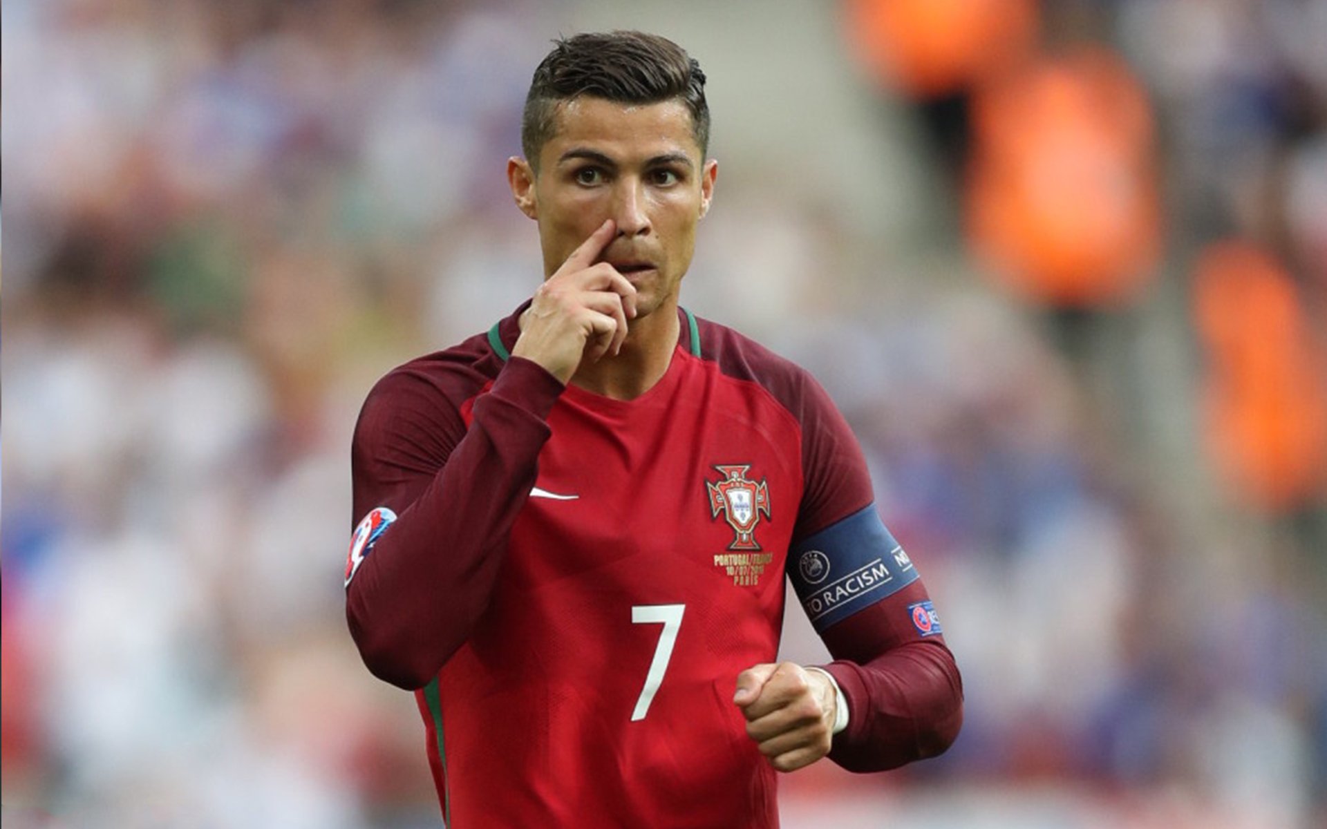 开云体育场-胡贝特·科斯稳扎稳打掌控比赛节奏，胡安贝内特简介